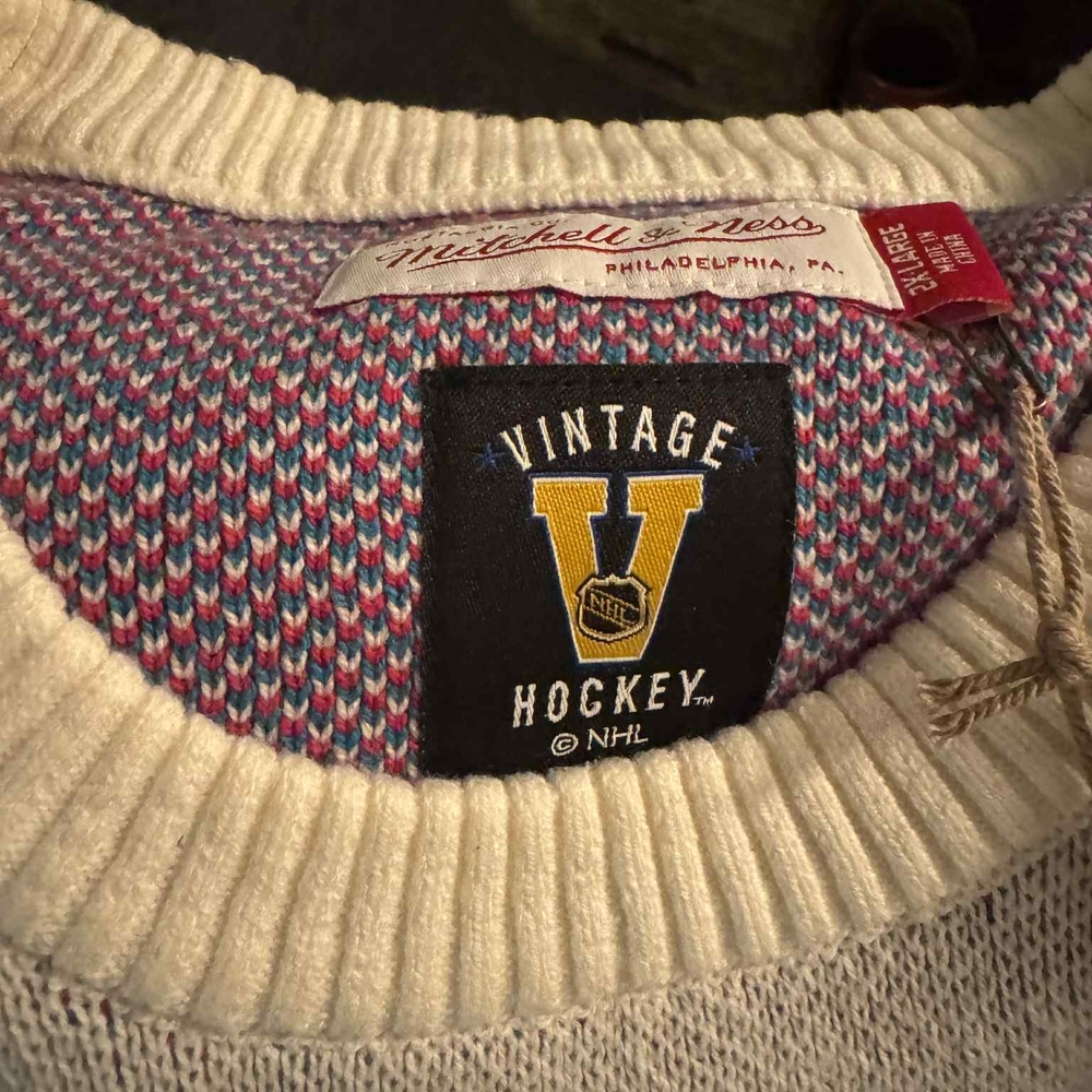 NEW YORK RANGERS Mitchell & Ness Vintage Cream and Blue Sweater